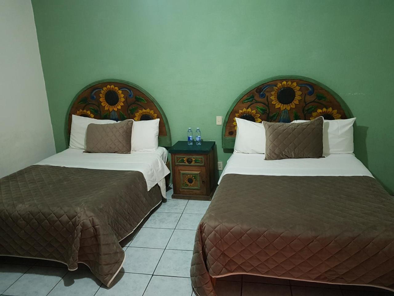 Hotel Meson Mariano Matamoros Queretaro Ngoại thất bức ảnh